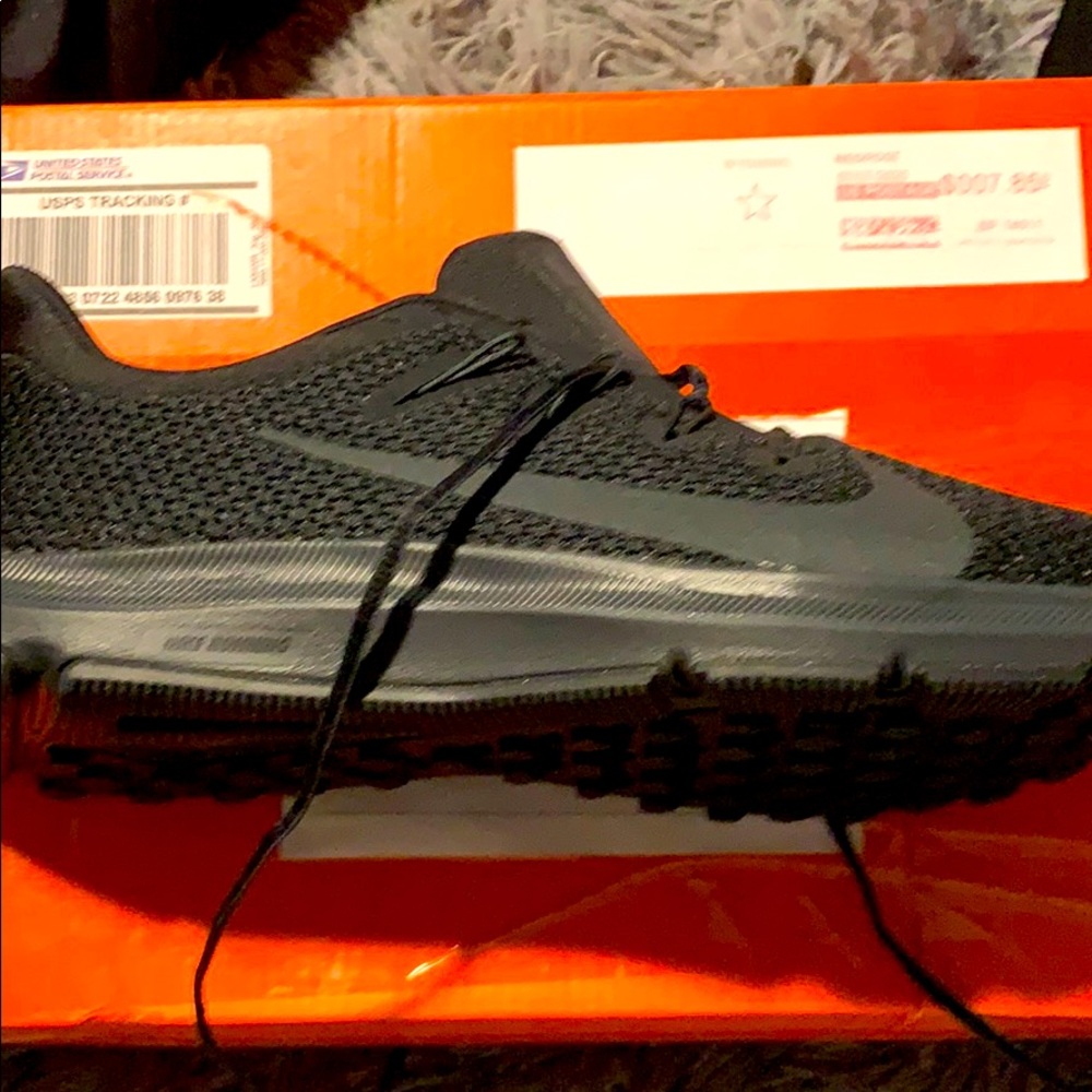 Men’s Nike quest 2 sneakers